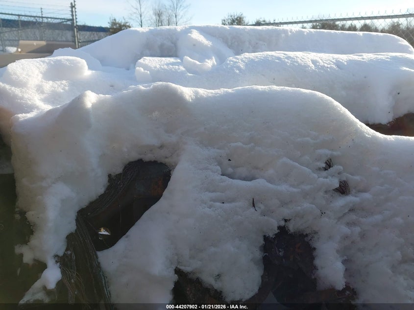 2010 GMC Sierra 2500Hd Sle VIN: 1GT5K0BG8AZ185812 Lot: 44207902