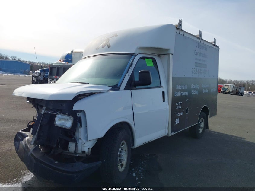 2014 Chevrolet Express Cutaway 3500