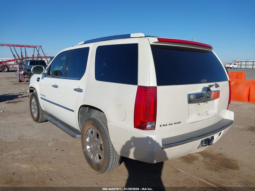 2007 Cadillac Escalade Standard