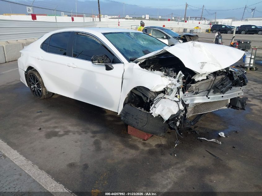 2023 Toyota Camry Se