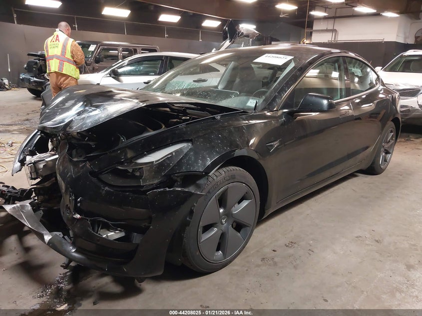 2021 Tesla Model 3 Standard Range Plus Rear-Wheel Drive