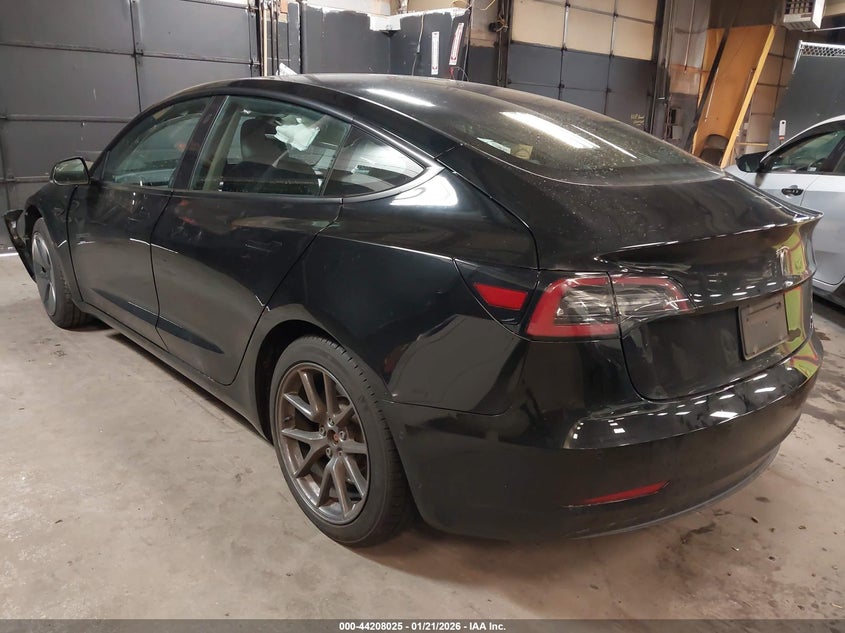 2021 Tesla Model 3 Standard Range Plus Rear-Wheel Drive