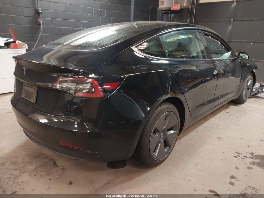 2021 Tesla Model 3 Standard Range Plus Rear-Wheel Drive