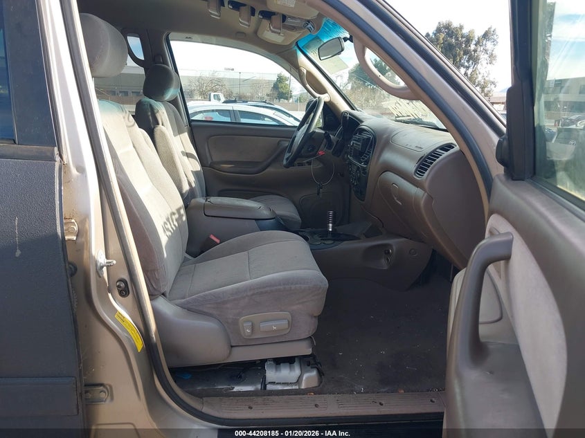2004 Toyota Sequoia Sr5 V8