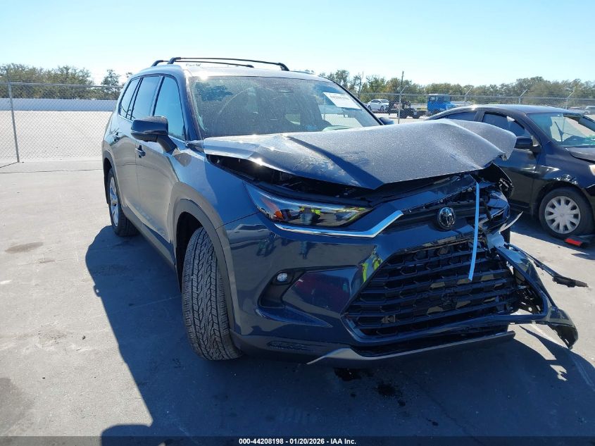 2025 Toyota Highlander
