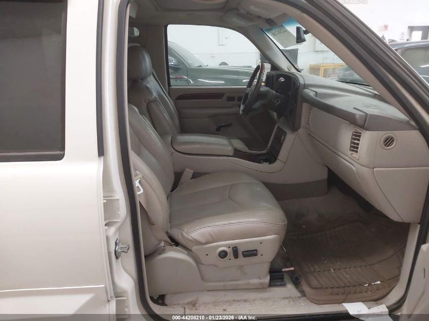2005 Cadillac Escalade Esv Standard