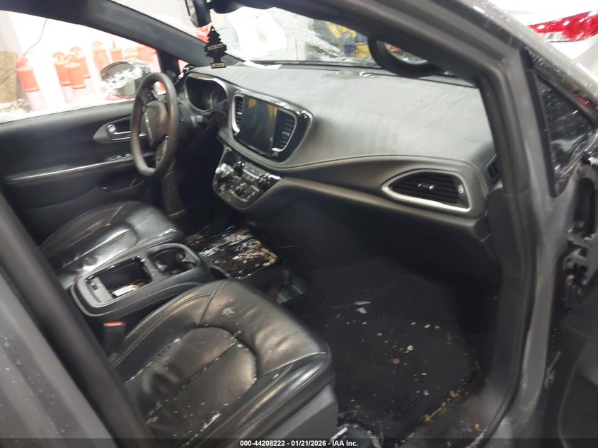 2022 Chrysler Pacifica Hybrid Touring L