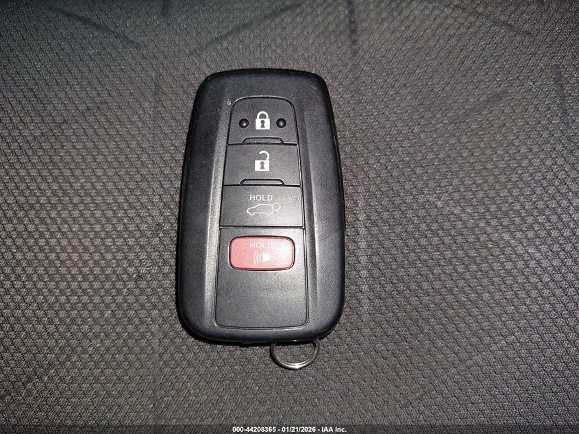 VIN JTMRWRFVXSD279546 2025 TOYOTA RAV4 HYBRID XLE
