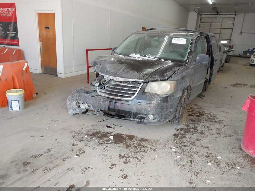 2008 Chrysler Town & Country Touring