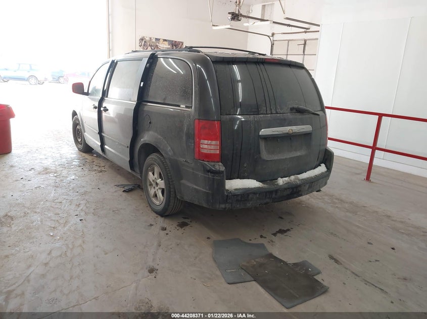 2008 Chrysler Town & Country Touring