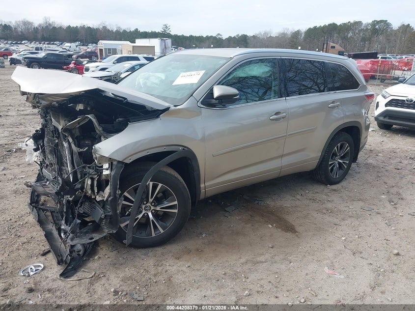 2016 Toyota Highlander Xle V6