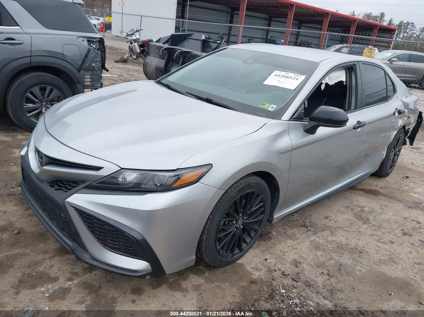2021 Toyota Camry Se Nightshade Edition Awd