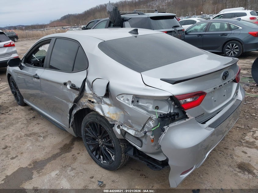 2021 Toyota Camry Se Nightshade Edition Awd