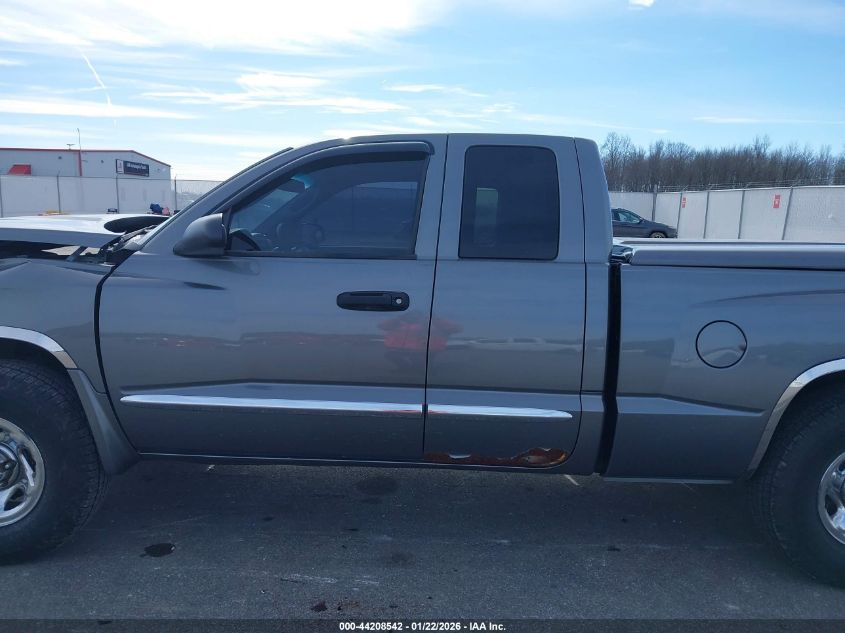2005 Dodge Dakota Slt VIN: 1D7HE42N15S138409 Lot: 44208542