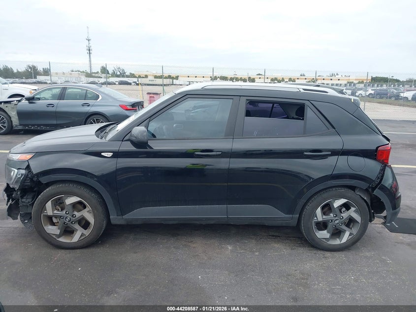 HYUNDAI VENUE 2022 VIN KMHRC8A34NU183372
