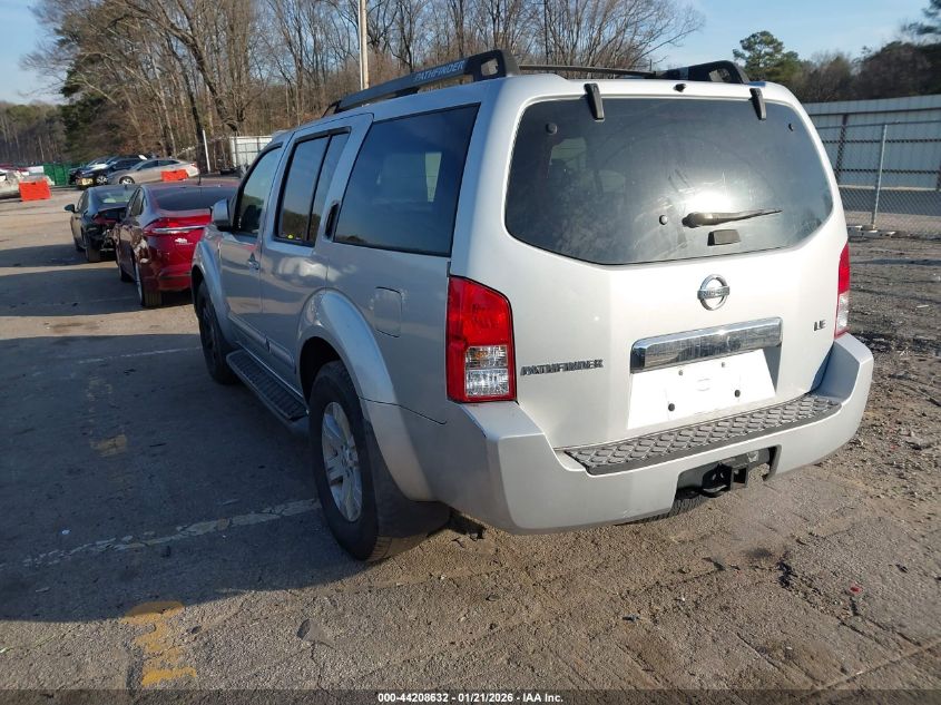 2005 Nissan Pathfinder Le