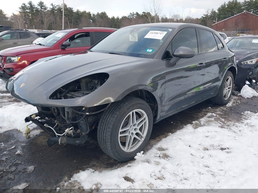 2017 Porsche Macan