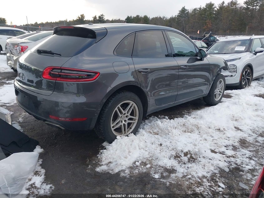2017 Porsche Macan