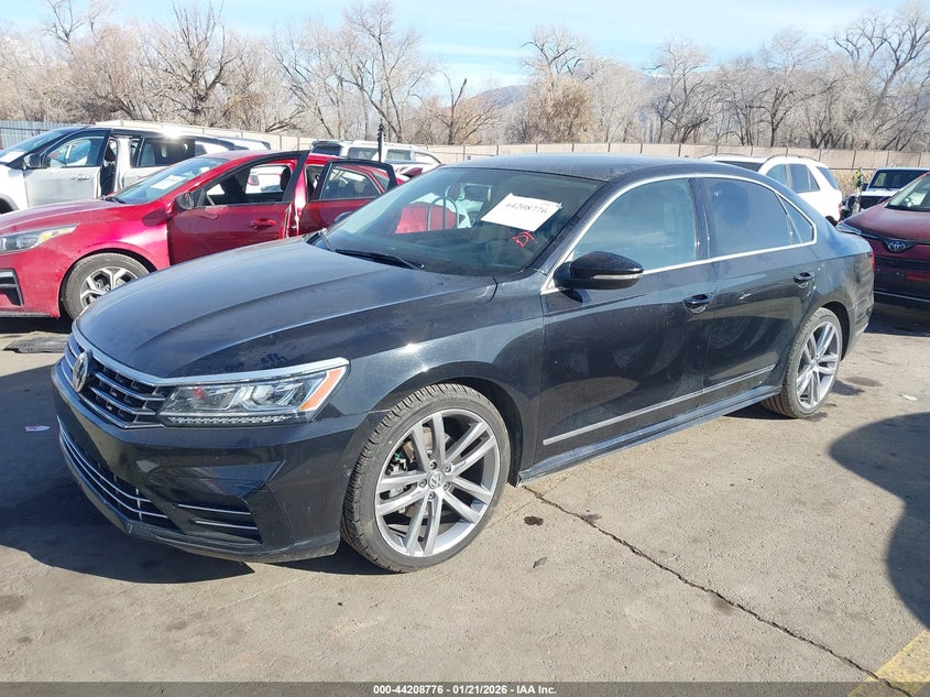 2017 Volkswagen Passat 1.8T R-Line