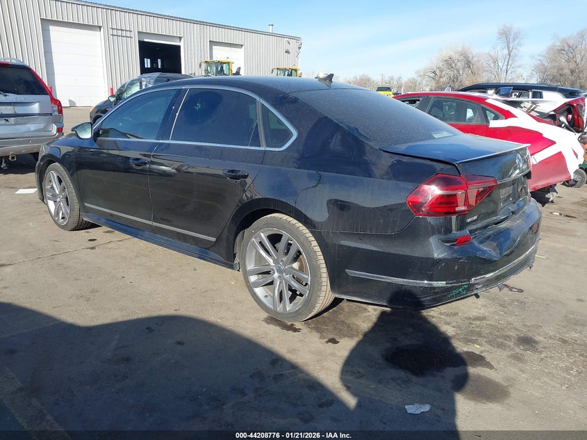 2017 Volkswagen Passat 1.8T R-Line
