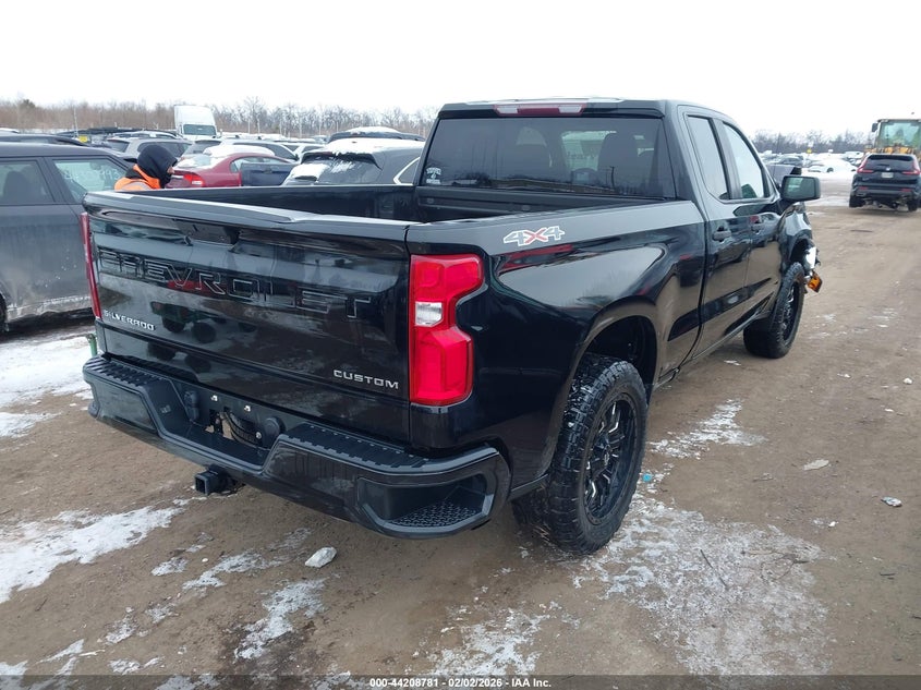 2020 Chevrolet Silverado 1500 4Wd Standard Bed Custom