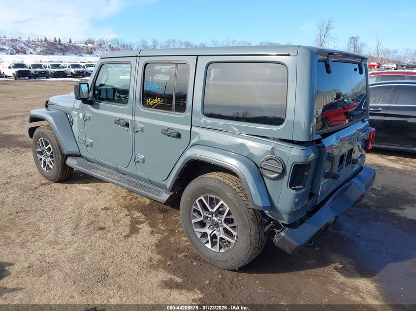 2024 Jeep Wrangler 4-Door Sahara 4X4