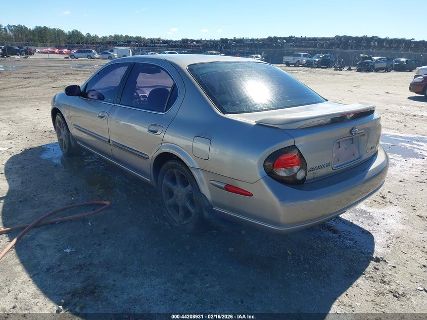 2001 Nissan Maxima Se