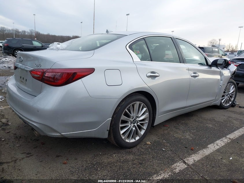 2020 Infiniti Q50 Luxe Awd