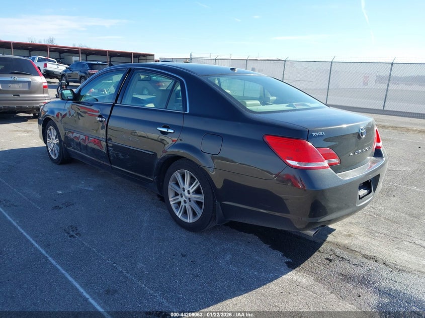 2010 Toyota Avalon Limited