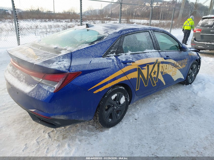 2023 Hyundai Elantra Sel