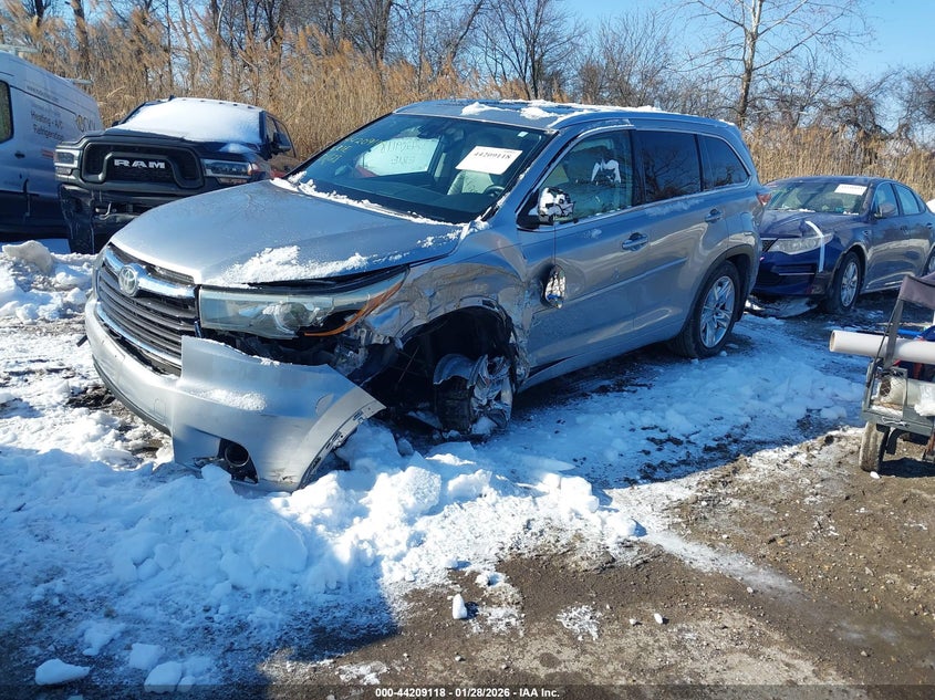2016 Toyota Highlander Limited Platinum