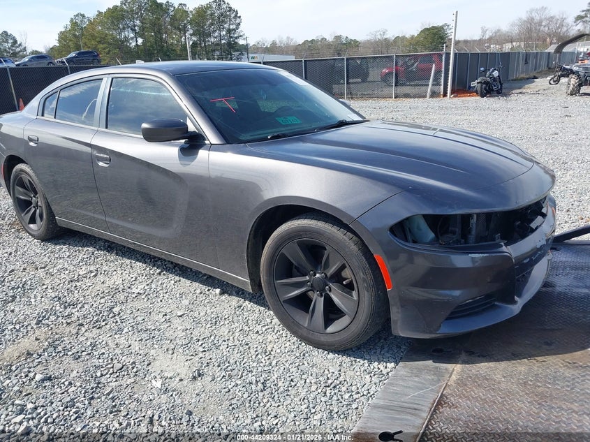 2016 DODGE CHARGER SXT