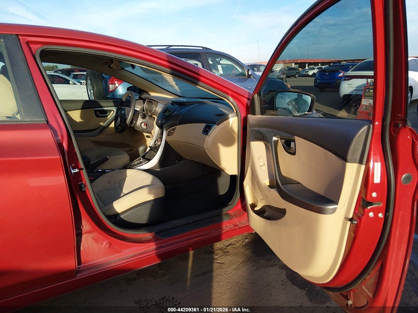 2013 Hyundai Elantra Gls/Limited