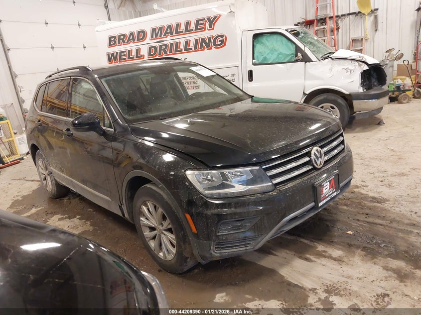 2018 Volkswagen Tiguan 2.0T Se/2.0T Sel