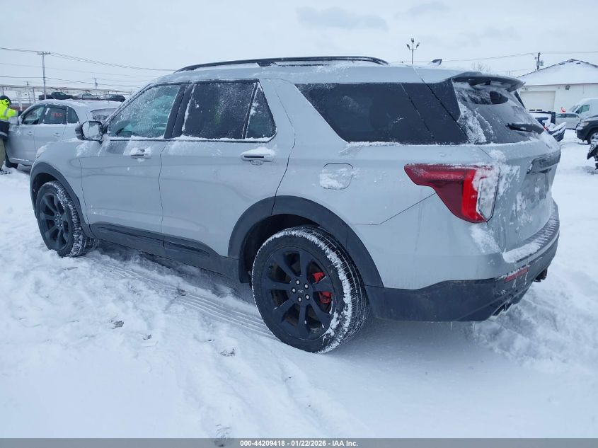2022 Ford Explorer St