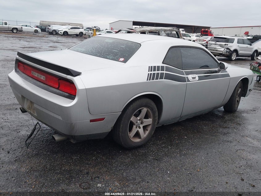 2010 Dodge Challenger Se