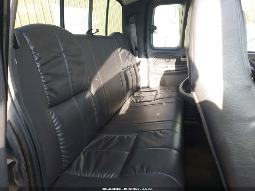 2002 Dodge Ram 2500 St VIN: 3B7KF23ZX2M277574 Lot: 44209433