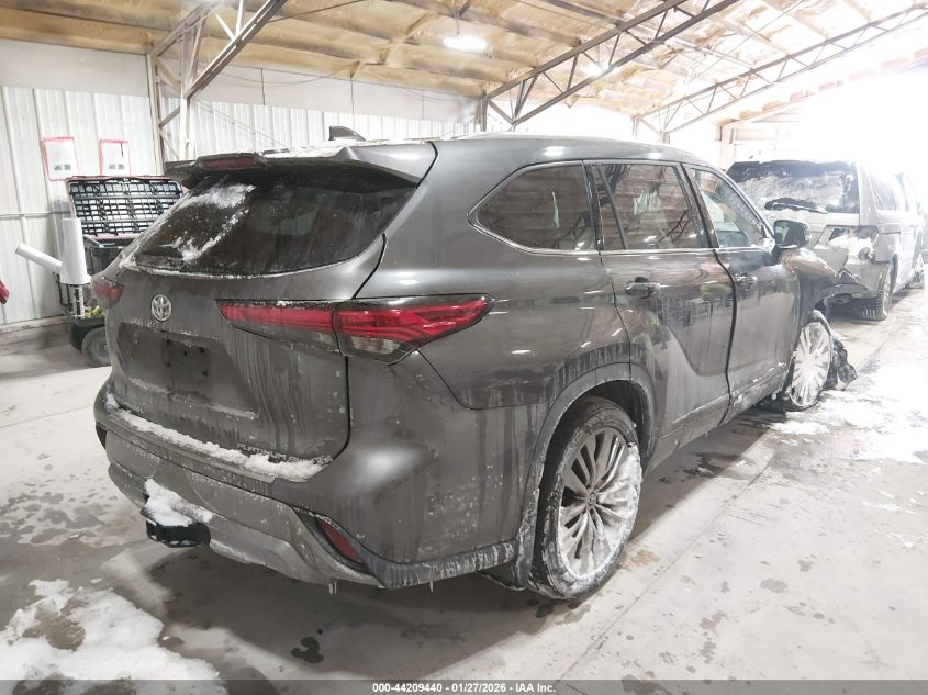 2021 Toyota Highlander Platinum
