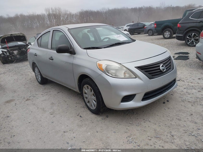 2014 Nissan Versa 1.6 S