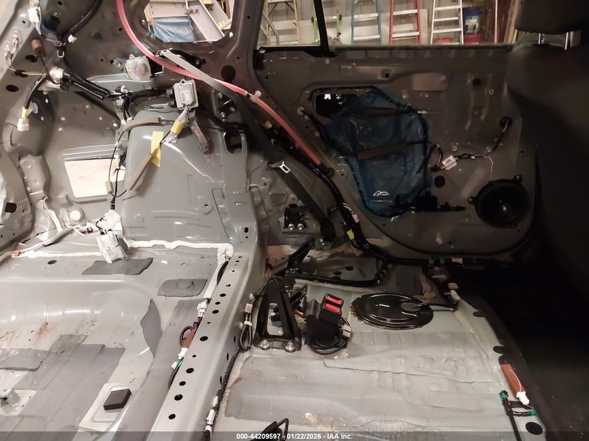 VIN 2T3P1RFV0LW108699 2020 TOYOTA RAV4 XLE