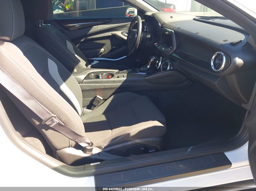 2017 Chevrolet Camaro 1Lt