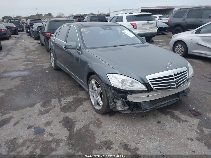 2011 Mercedes-Benz S 550
