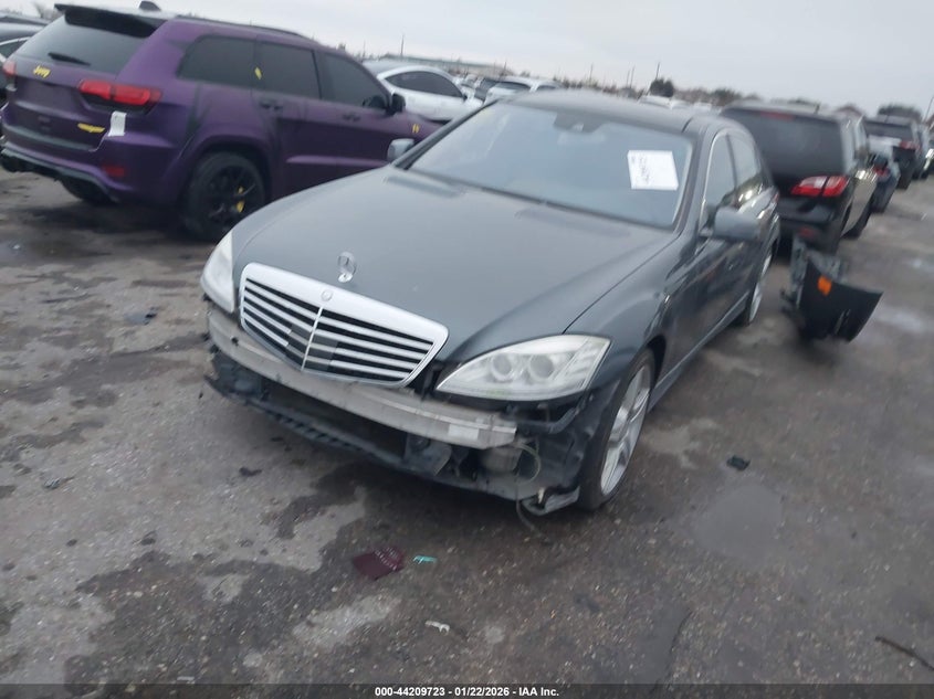 2011 Mercedes-Benz S 550