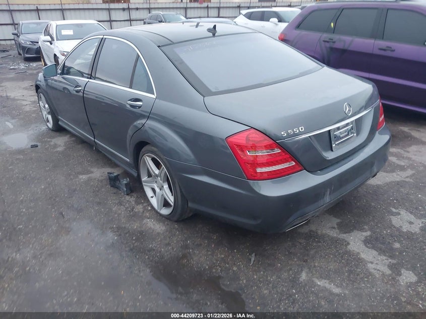 2011 Mercedes-Benz S 550