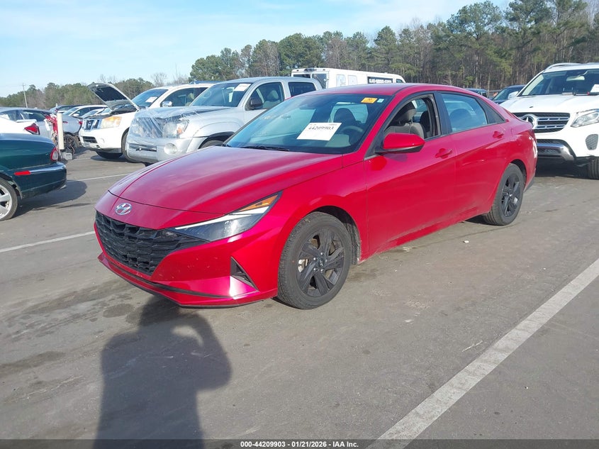 2023 Hyundai Elantra Sel