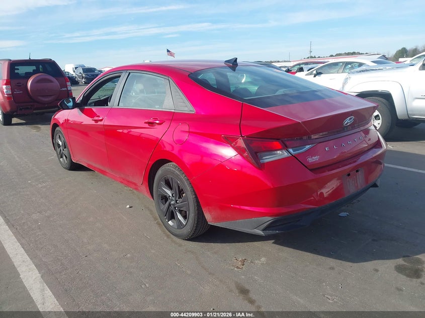 2023 Hyundai Elantra Sel