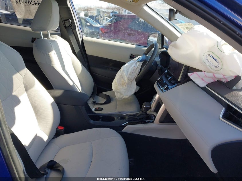 2024 Toyota Corolla Cross Le