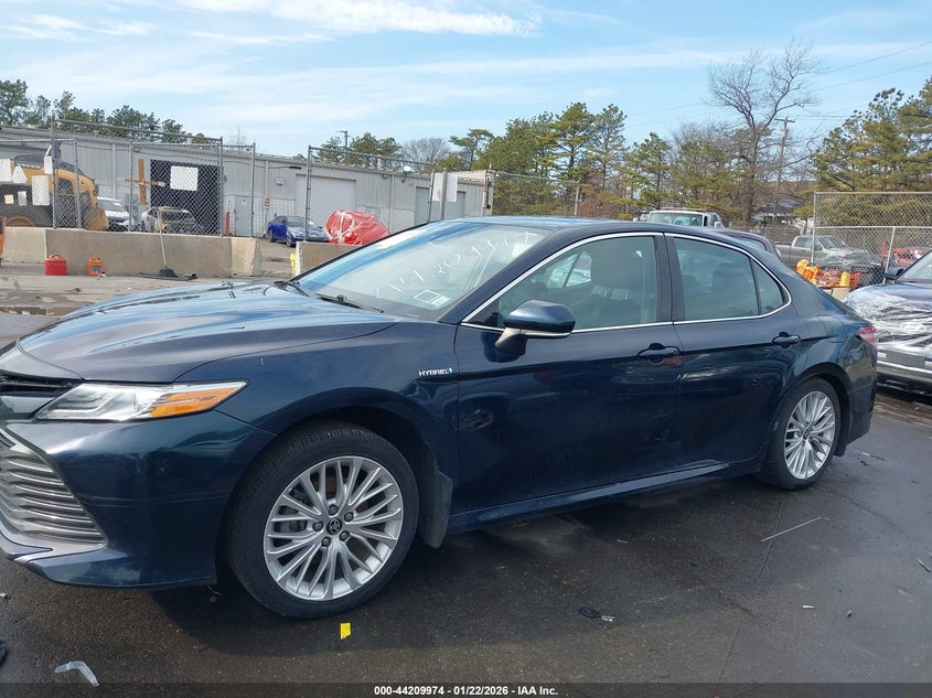2020 Toyota Camry Xle Hybrid VIN: 4T1F31AK5LU535230 Lot: 44209974
