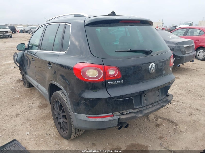 2011 Volkswagen Tiguan Se