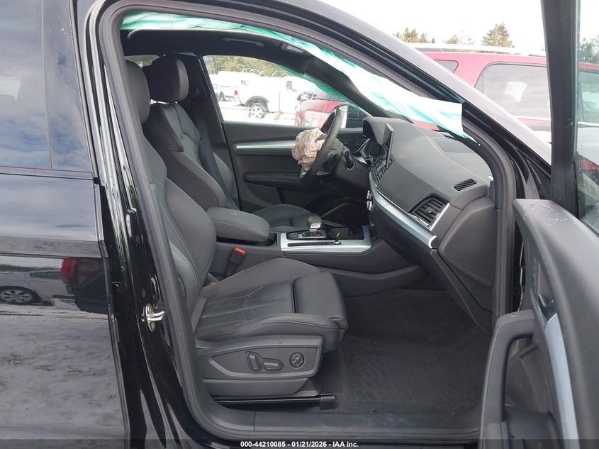 2025 Audi Q5 Premium Plus 45 Tfsi S Line Quattro S Tronic